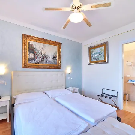 San Marco 2* ガルダ